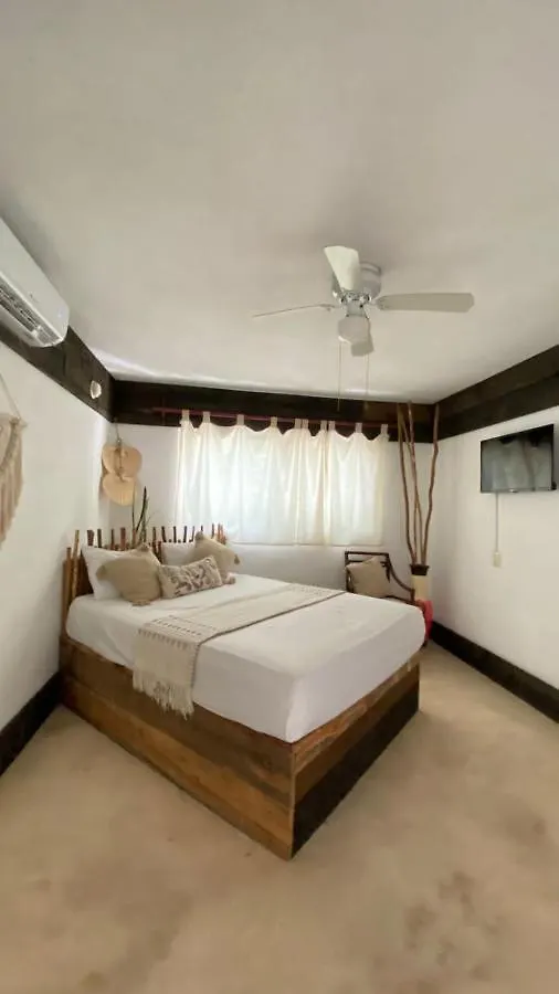Icastico Tulum Hotel 0*,  Mexikó