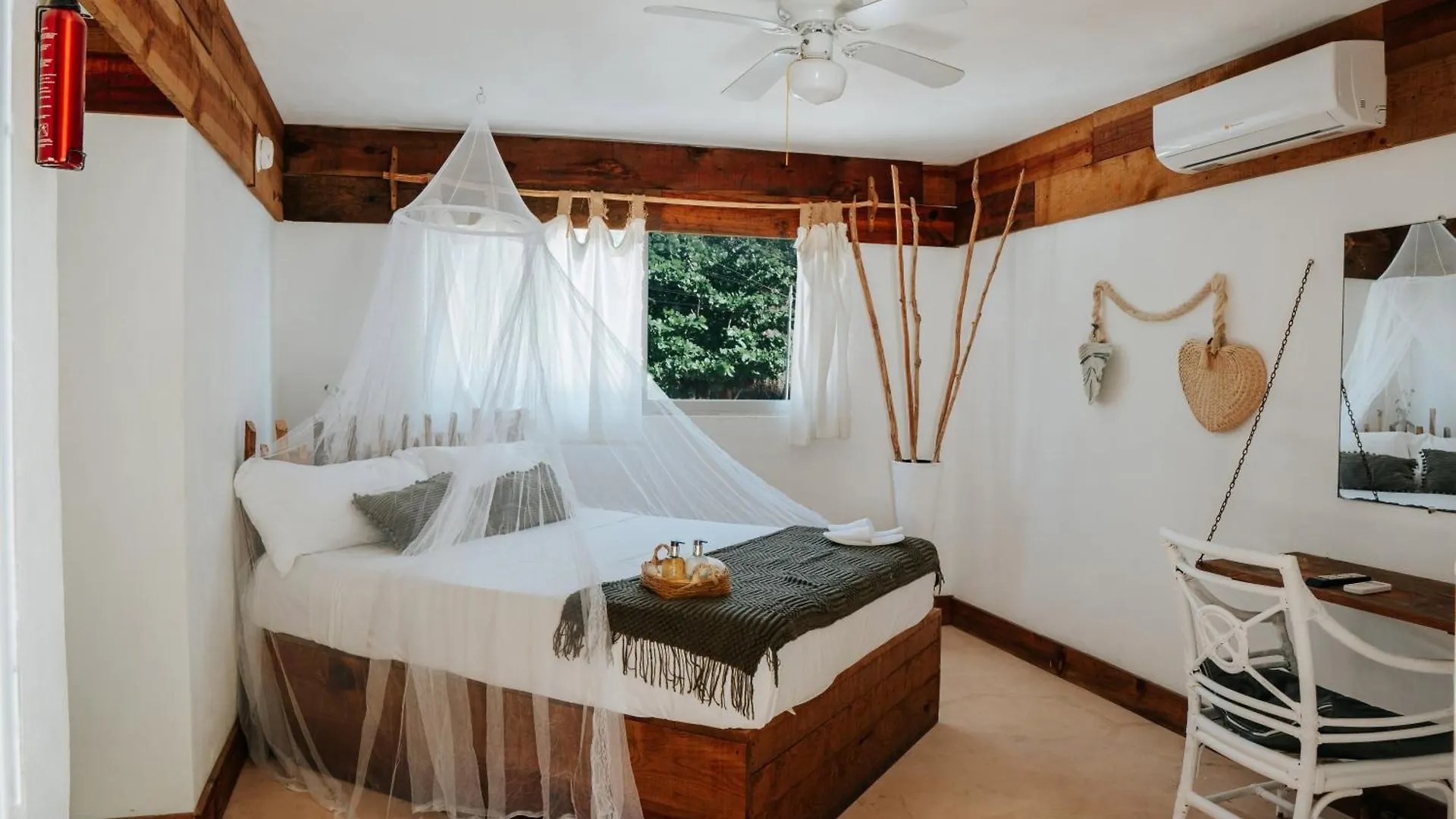 Icastico Tulum location