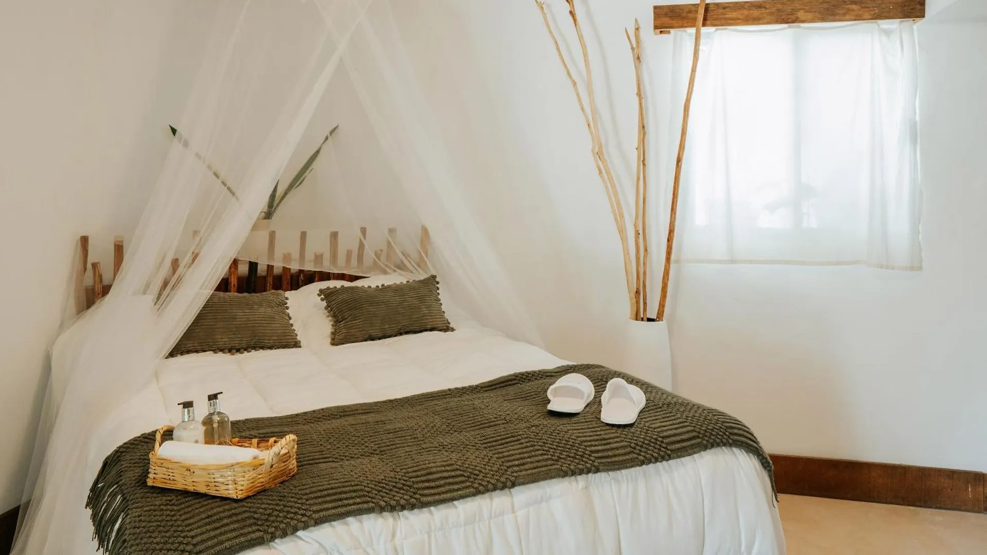 Icastico Tulum Hotel 0*,  Mexikó
